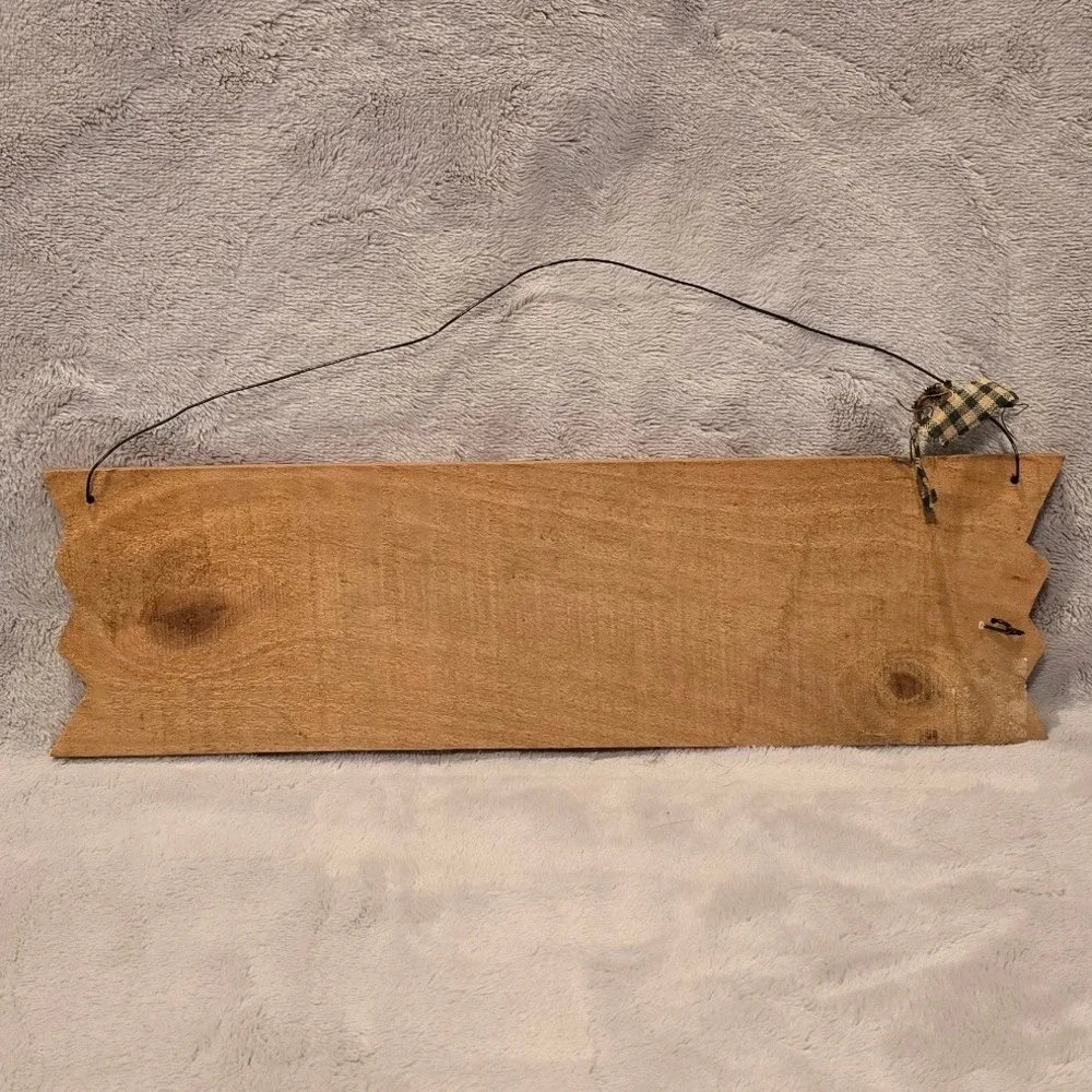 Rustic Wood Golf Humor Wall Hanging Sign A Golfer And A Normal Person Live Here